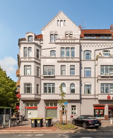 Ferdinand-Wallbrecht-Straße 42 (Moltkeplatz)